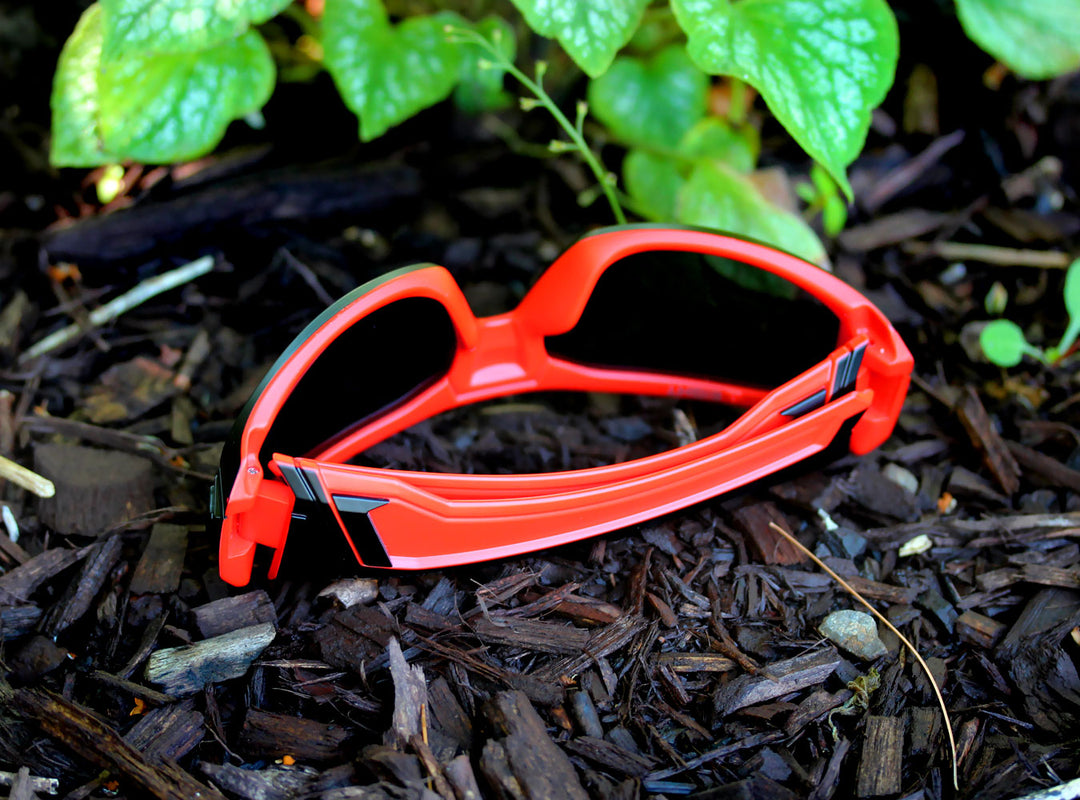 V.1 - Matte Black/Red - Polarized – EIGHT